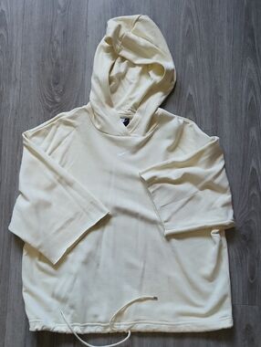 Nike Cream Short-Sleeve Hooded Pullover Sweatshirt